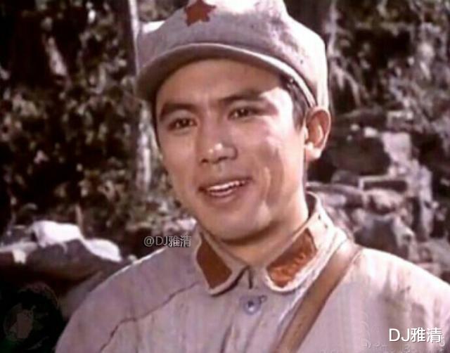 电影|昔日长影男星李显刚,高大帅气,为何当红时息影?如今65岁,近照曝光