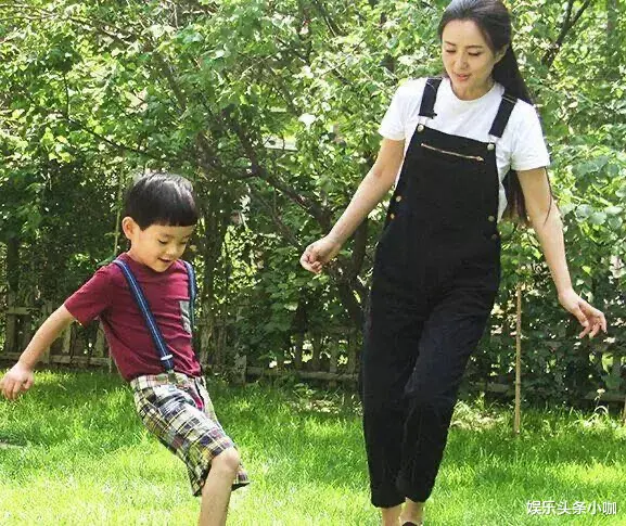 杨童舒|悄悄生子！不敢官宣，孩子他爸到底是谁？