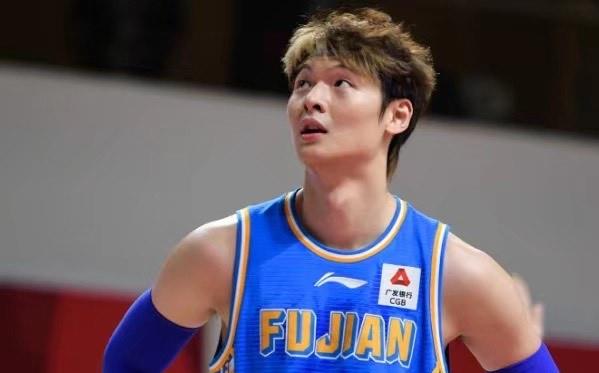 王哲林|王哲林离队，多支球队有意引进