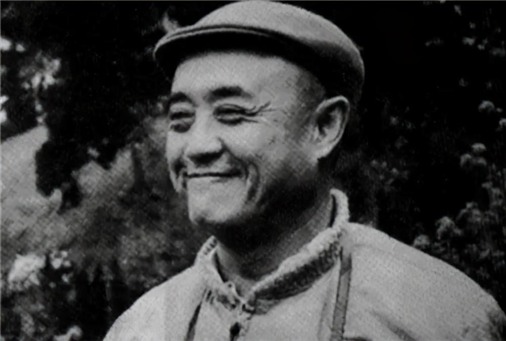 李克农|李克农收到绝密电文：老郑变节，感叹：我们输了，失去了上千战友