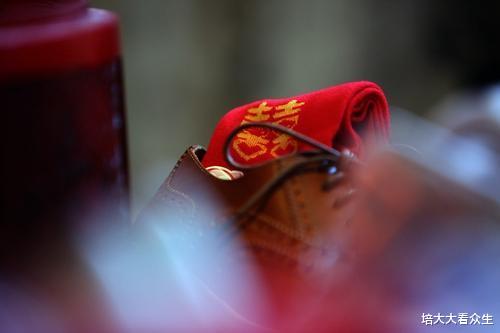 培大大看众生|准岳母小腹微隆惹人注意，准女婿立马撤婚，网友：这波操作真机智