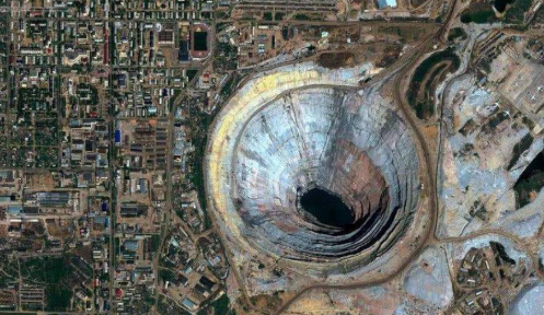 |苏联挖穿地球计划，为何挖到12262米处停止？原因给全球提了个醒