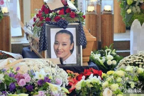 春晚|春晚走红后搬到国外，56岁却因癌症去世，临终前才说出自己的身世