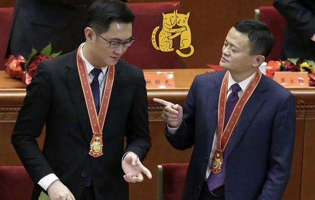 剃须刀|10亿对3亿,钉钉以3倍差距进行弯道超车,腾讯还能有机会吗?