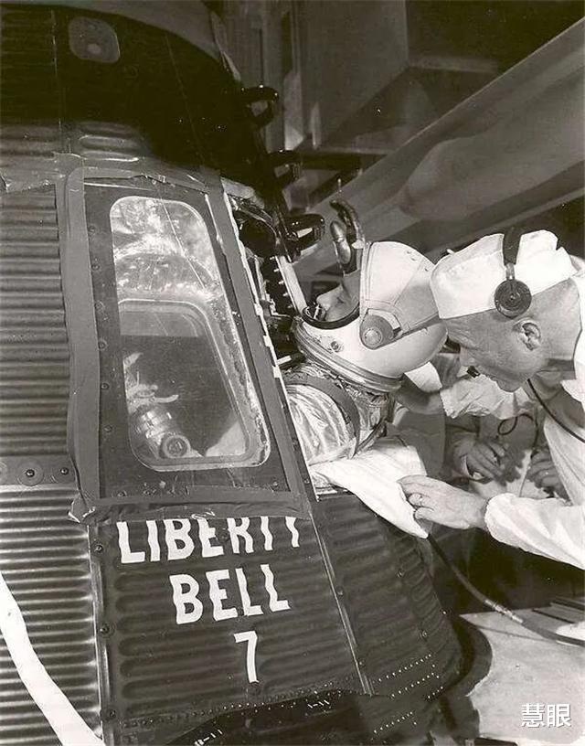 【月球】美国真的从来没有登上过月球？5大证据曝光，高层急了！