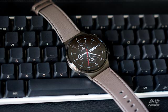 华为watch|智能表还是机械表？华为 WATCH GT2 Pro 带来新思考