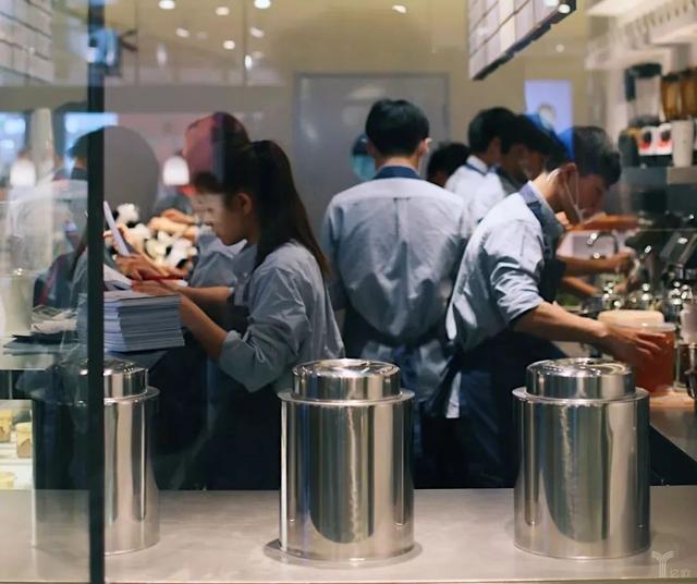 华为p40|受乔布斯影响却靠奶茶身家40亿，喜茶创始人聂云宸，最有钱90后