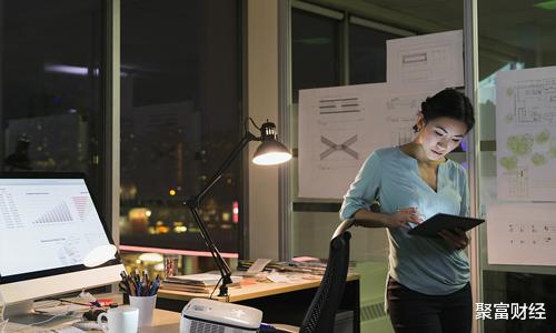 [德国]10年后我国GDP超越美国？如今，可能要“提前”了，美国经济……