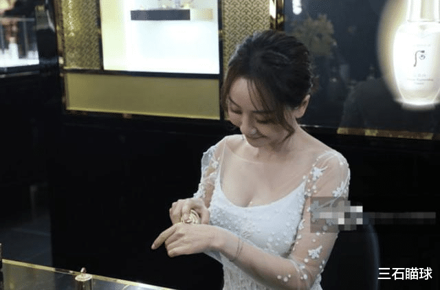 [杨蓉]她被称“最懒”明星，只要一休息就是半年，却没人敢说她耍大牌