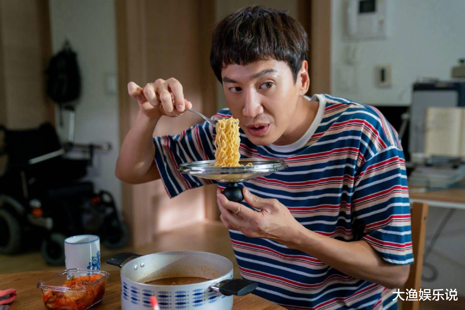 「刘在石」IU秀智配跑百想艺术大奖,刘在石再度封神,南宫珉错失视帝意难平