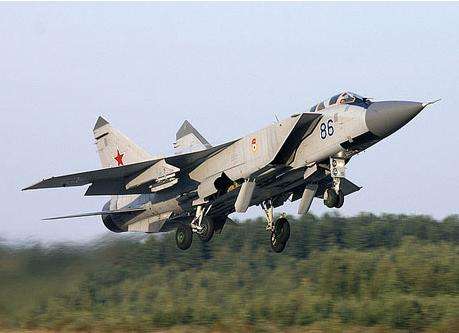 米格31|U2造访,中国是否该考虑引进“斩马刀”?