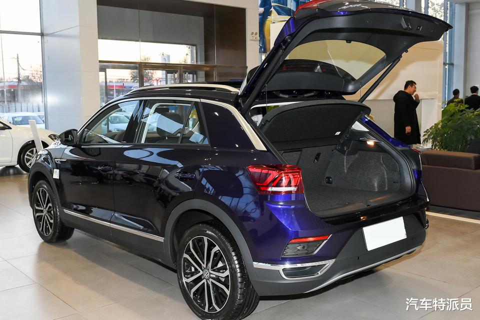 奥迪q2|挂着大众标的奥迪Q2L,裸车11万即可入手