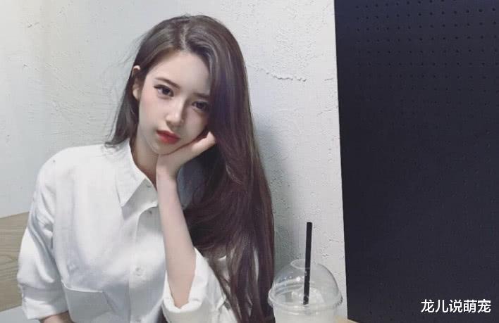 情侣交往时，女生要是有下面这些行为，你们的关系就危险了