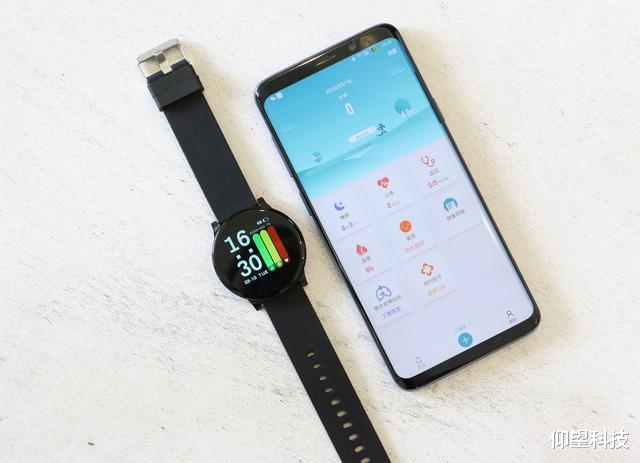 手环■价格看齐小米手环、功能比肩华为watch，7天续航！全程通W8测评