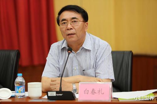 芯片|比尔盖茨质问特朗普: 让中国自己造芯片, 对美国真的会有好处吗？