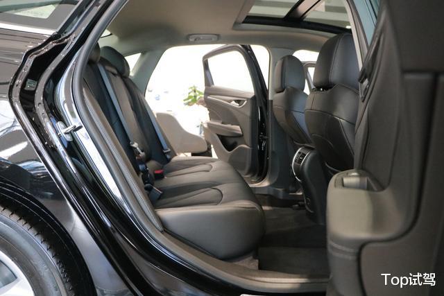 传祺GS4|明明是入门级却武装中高配实力！开箱图解：2021款全新君越