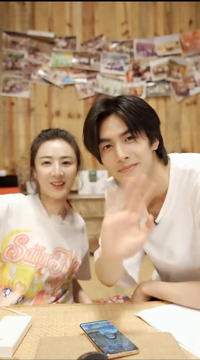 「薇娅」《向往的生活》多会剪？从薇娅直播就看得出来