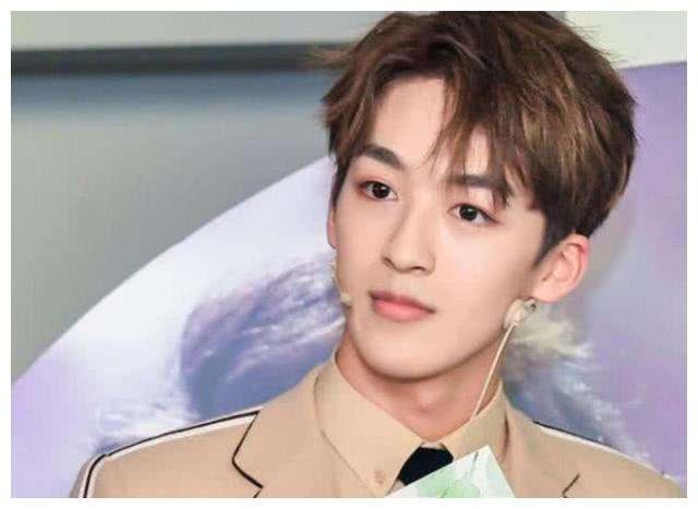 「赵今麦」“最难高考”来袭,张子枫紧张,赵今麦、何洛洛,实力派云集