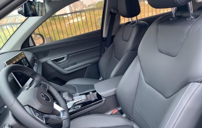 比亚迪宋@花11万提了辆比亚迪宋Pro，行驶2000公里，车主：优秀不止一面！