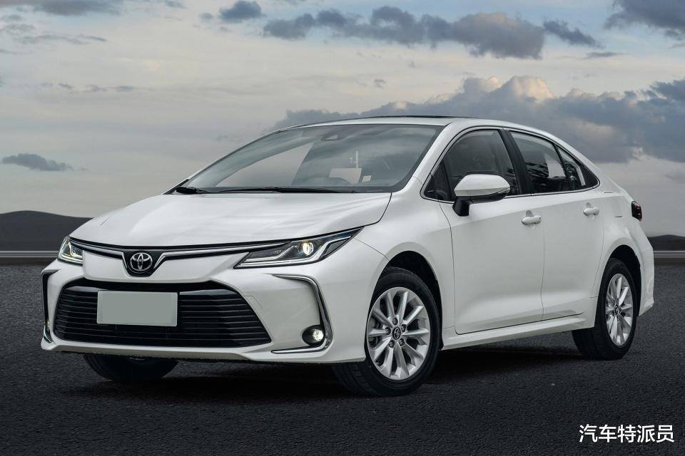 丰田卡罗拉|本是同根生，结果却不同，三大件一模一样，为何雷凌卖不过卡罗拉