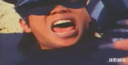 李小龙|李小龙阴间大战007与吸血鬼教父,从未见过如此沙雕的功夫片!