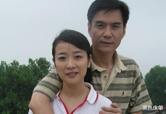 陳小藝52歲晚節難保，22年婚姻多次出軌小鮮肉？未來將何去何從-圖2