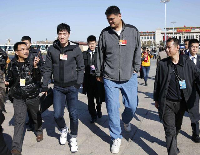 刘翔|当年姚明960万豪宅卖刘翔，飞人吐槽大姚骗人，如今市值让人惊呆