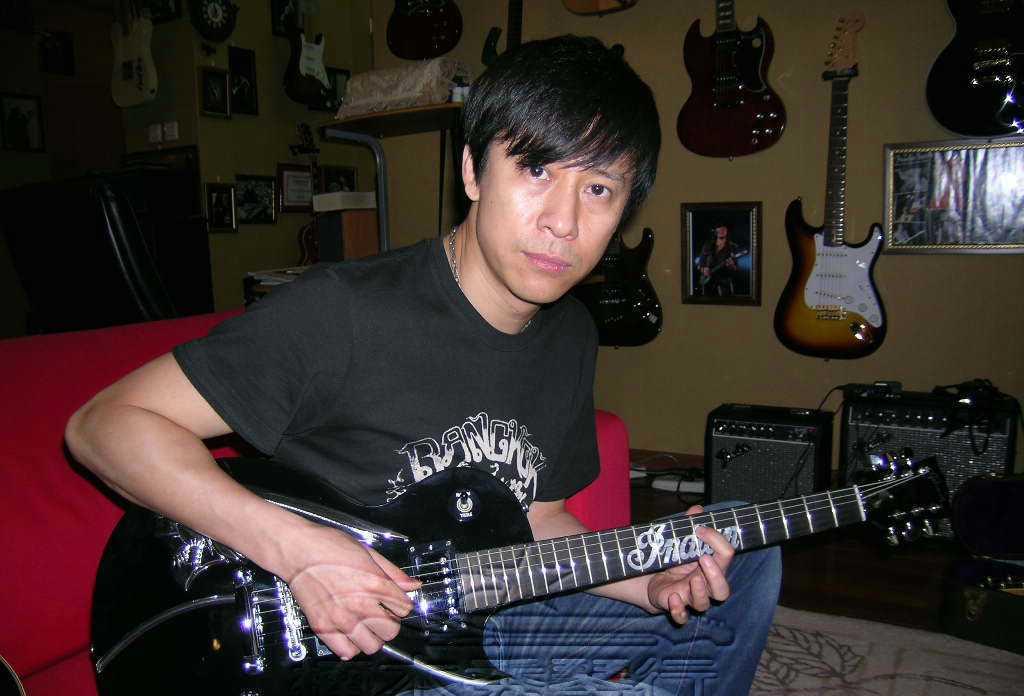 解晓东|连登14次春晚，生意失败患抑郁，妻子不离不弃用舞蹈治愈他