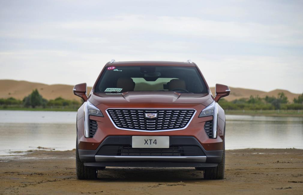 「捷豹」开完捷豹EPACE,再开凯迪拉克XT4,车主:差距一目了然
