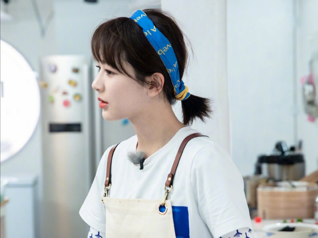 「杨紫」为拍一部戏减18斤,网友:难怪她是导演心目中的香饽饽