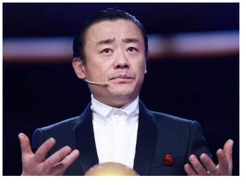 周立波■靠\巨贪司机\变身富婆, 转身嫁给\软饭男\周立波的胡洁, 后悔了吗?