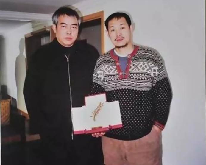 陈凯歌|唯一一部敢拿假剧本骗过审的电影,明星大腕却都以在里面跑龙套为荣