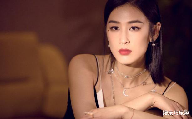 刘德华|明星为什么不老还很瘦？刘德华30年不碰凉水，看到刘嘉玲更服