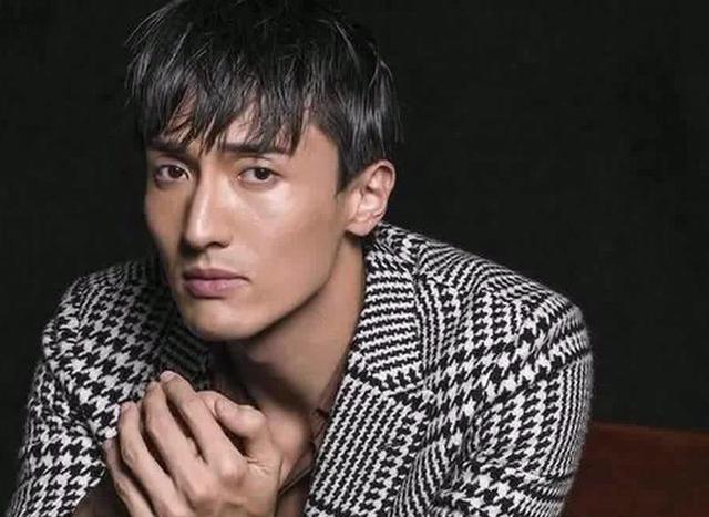 王传君■好友自杀,母亲离世,删掉660万粉丝的微博,他不叫“关谷神奇”