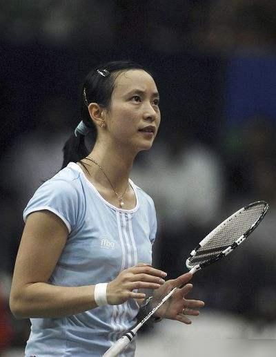 皮红艳@为国夺冠后竟被开除，无奈开启霸气人生