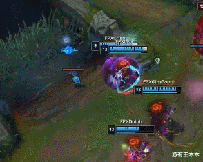 林炜翔|Doinb选璐璐送走Lwx，女警一枪暴击75血，网友：换Uzi就赢了！