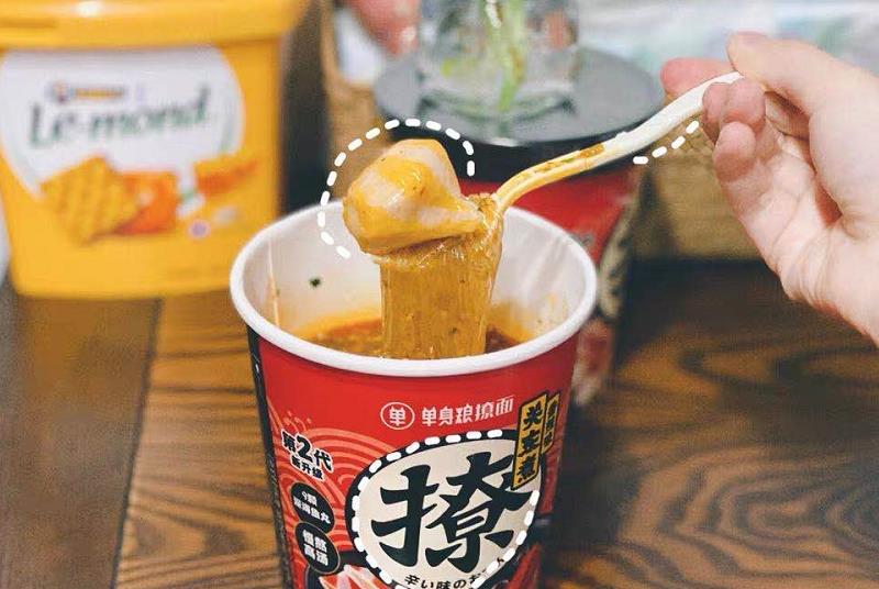 李佳琦|李佳琦带火的6款零食，贼拉好吃，不管工资高低，也要尝尝鲜哦！