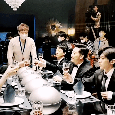 Angelababy▲《跑男》节目组有了新欢忘旧爱？从站位看出重要性，网友：心疼他