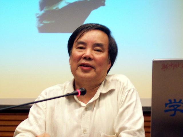 『温儒敏』他是北京大学教授，我国语文泰斗，如今却因一句话得罪全国家长