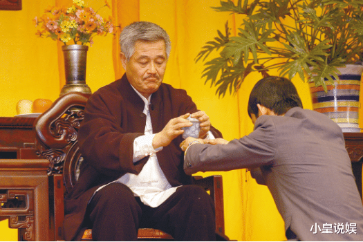 赵本山|被“全网通缉”的演员，师傅赵本山都不敢替他说话，自作孽不可活