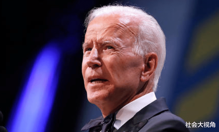 特朗普|奥巴马终于出手了!一举动轰动全美,特朗普愤怒之下打响反击枪声!