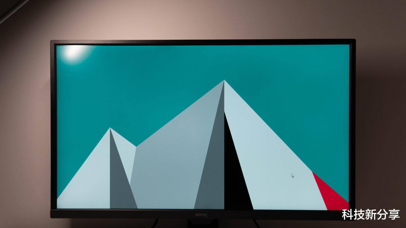 |4K、31.5寸、HDR，明基EW3270U显示屏，带来极佳的显示体验