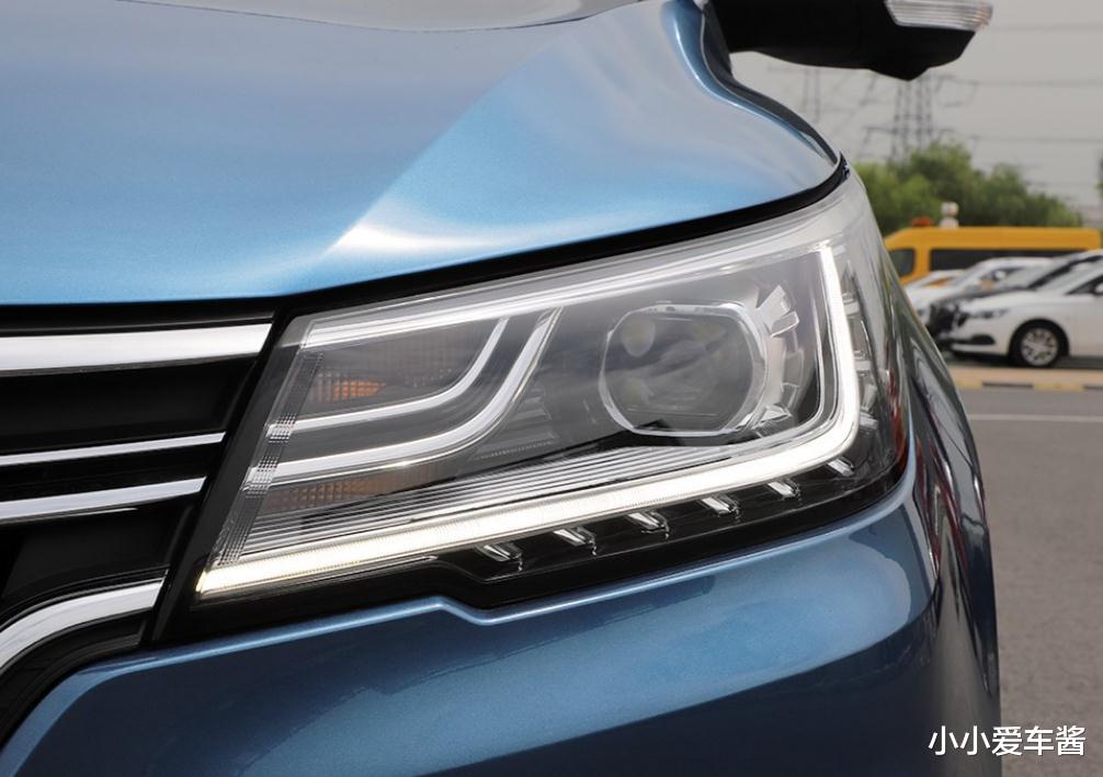 『荣威rx3』上汽荣威狮王宝座版亮相！配四缸1.6L，百公里6.1个油，6.98万起