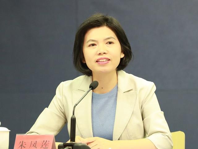 赵露思|蔡英文今年“双十讲话”历次最“软”?国台办:只是政治语言