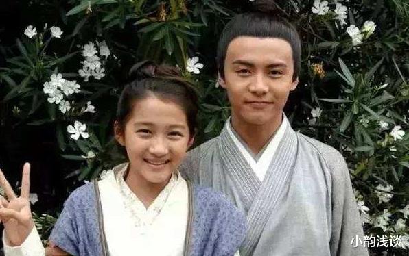 周迅|明星神奇合影！“我长大了你未老”不算啥，最后一张差点笑哭