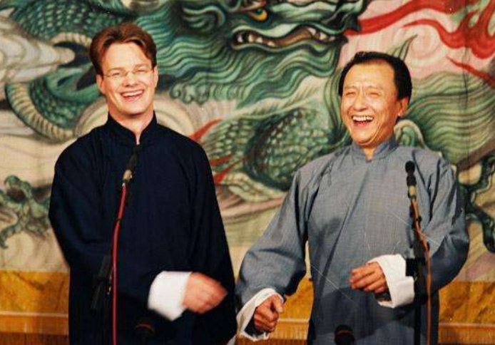 相声|姜昆一手捧红的外国人大山，为何突然消失，郭德纲道出真相