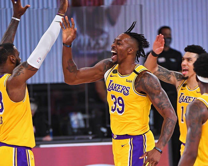 湖人队|11分4板3帽2断，在场净胜21分！总决赛杀器爆发，詹眉再迎助力