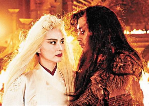 「刘亦菲」演技大比拼，娱乐圈最像妖精的女明星，一个眼神让你心动