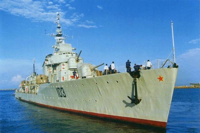 驱逐舰|国产第一代驱逐舰全部退役：当年有多艰辛，今日便有多幸福