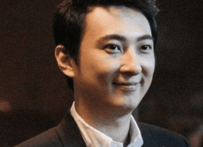 王思聪|曾自曝把安全裤送给导演，被王思聪撕成18线，如今混成这般模样！